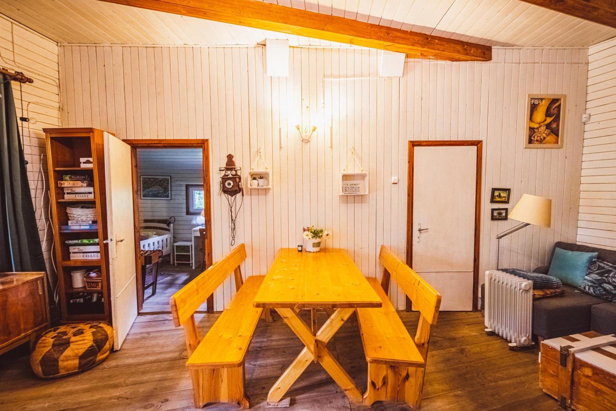 Cozy Nature Retreat With Patio Fireplace Garden Maciejowice エクステリア 写真