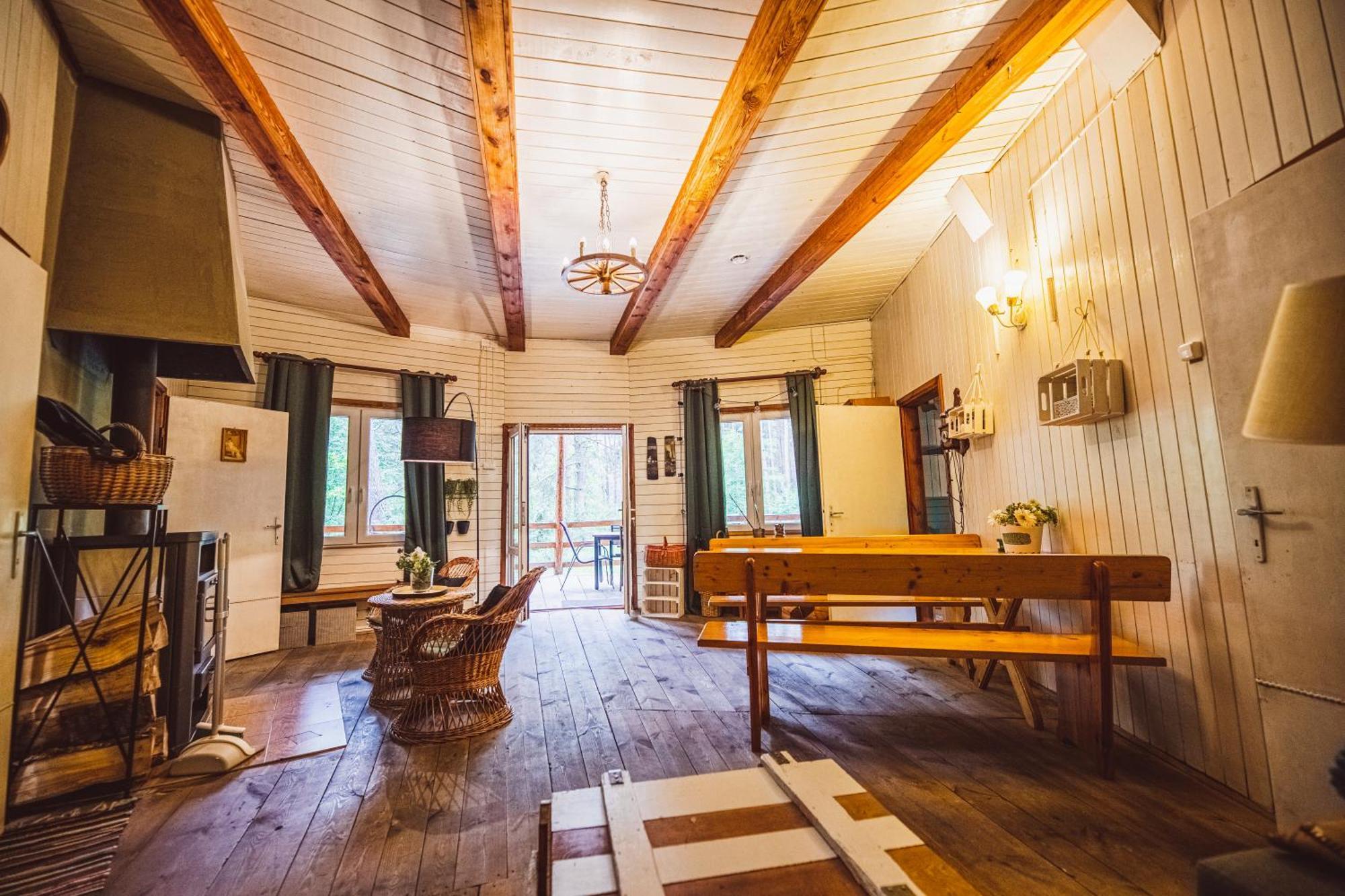 Cozy Nature Retreat With Patio Fireplace Garden Maciejowice エクステリア 写真