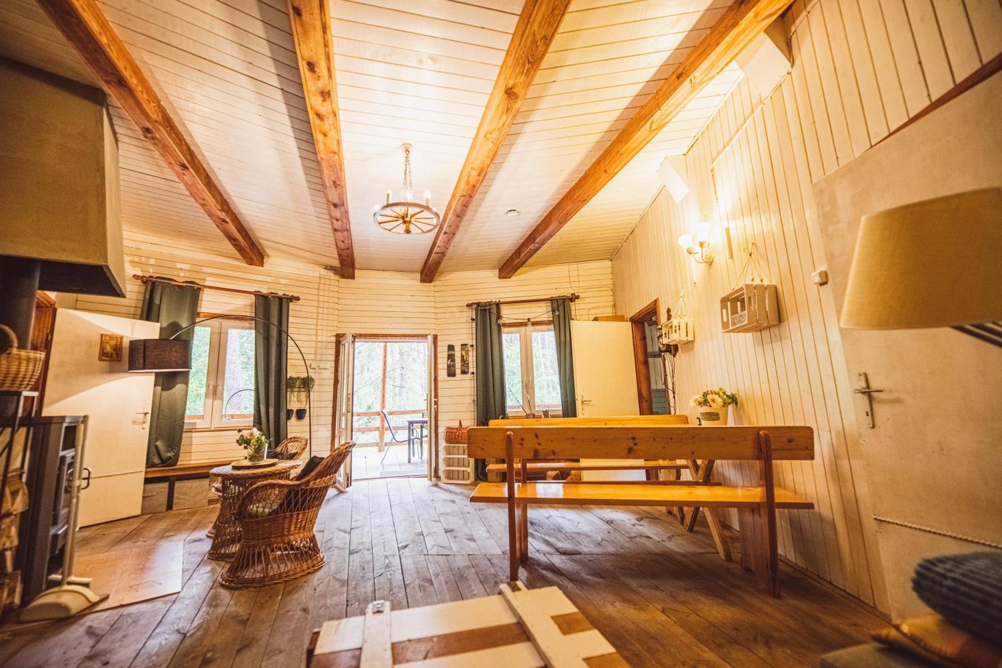 Cozy Nature Retreat With Patio Fireplace Garden Maciejowice エクステリア 写真